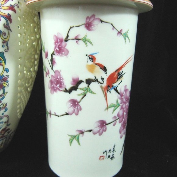 Chinese reticulated 2pc Porcelain Vase Vintage blue white floral bird - Picture 6 of 9